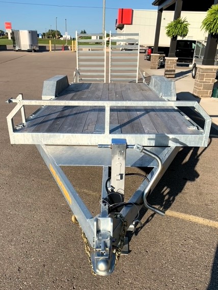 93056Ajpeg - McFarlane Trailer Sales