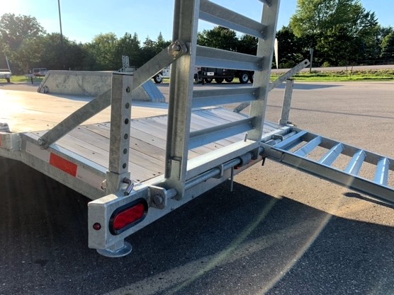 93056Fjpeg - McFarlane Trailer Sales